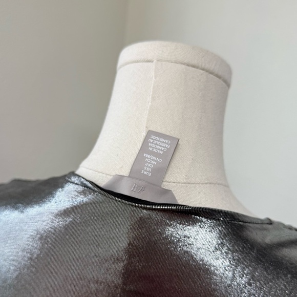 NWOT H&M Metallic Silver V Neck Long Sleeve Bodysuit Women’s Size Small - Picture 13 of 14